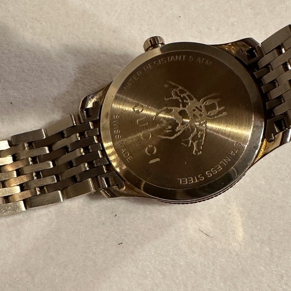 Ladies' Gucci G-Timeless with Bee Slim Silver Dial Gold-Tone Watch, 29mm - Picture 3 of 14